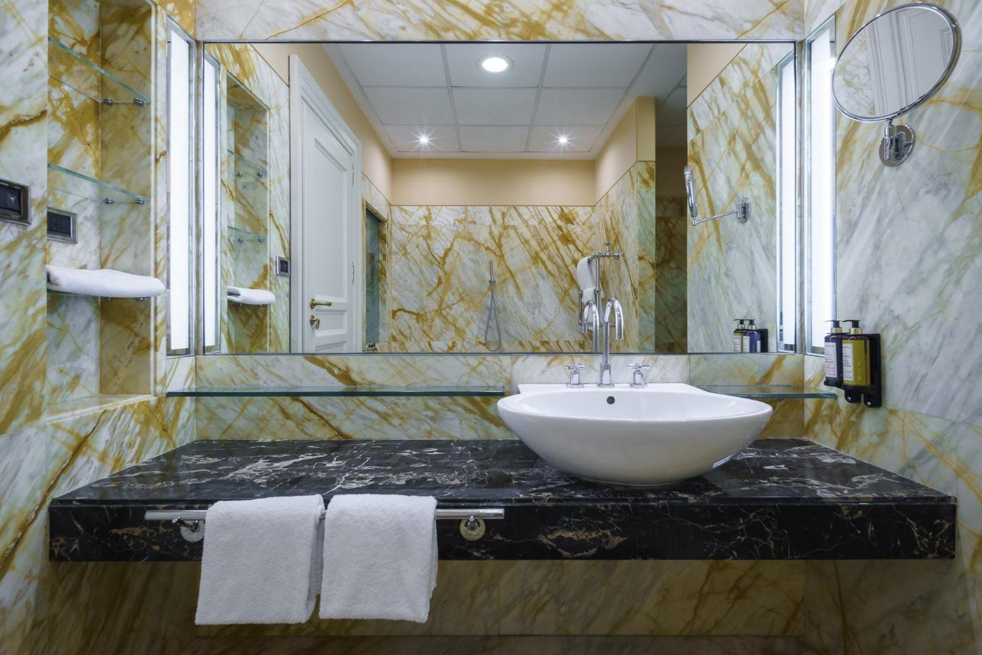Eurostars Excelsior Hotel 4*