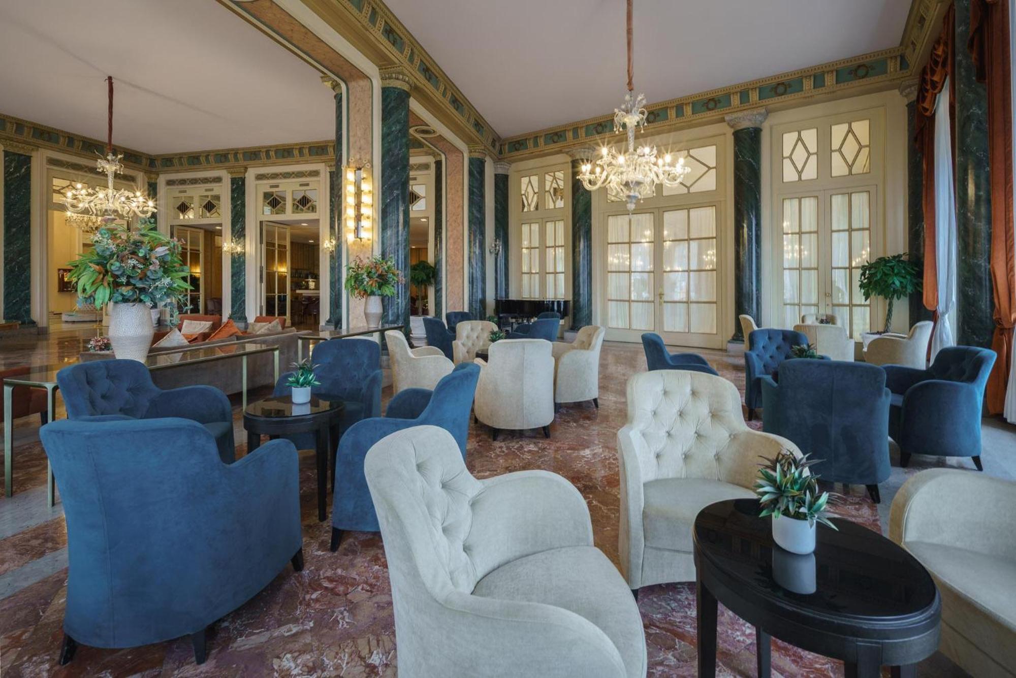 Eurostars Excelsior 4* Napels