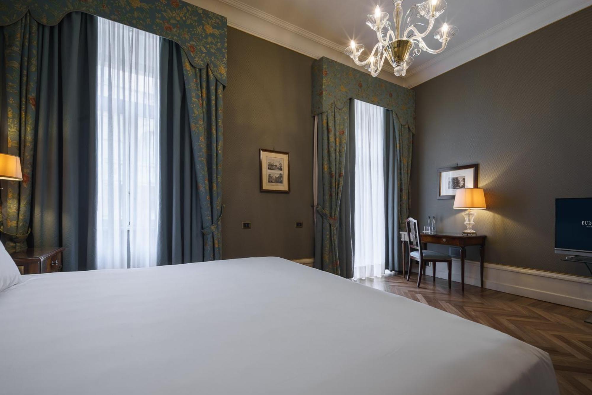 Eurostars Excelsior 4* Naples